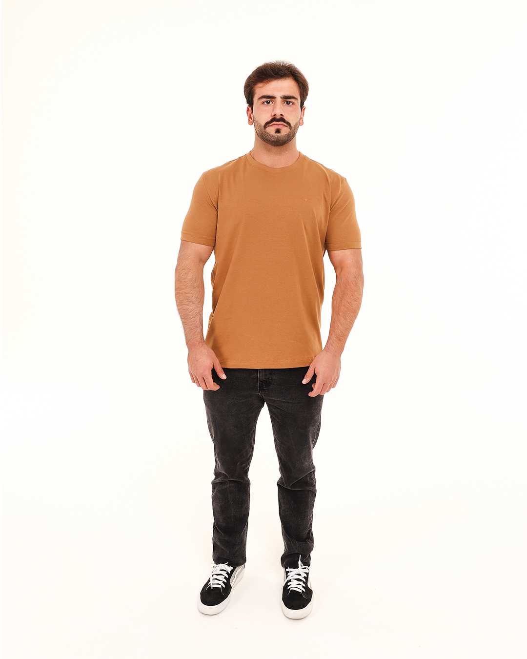 Camiseta World Bless Logo – Gold