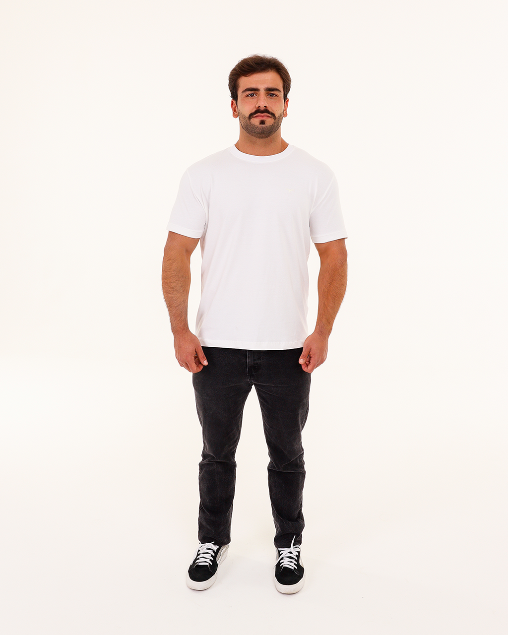 Camiseta World Bless Logo – White Classic
