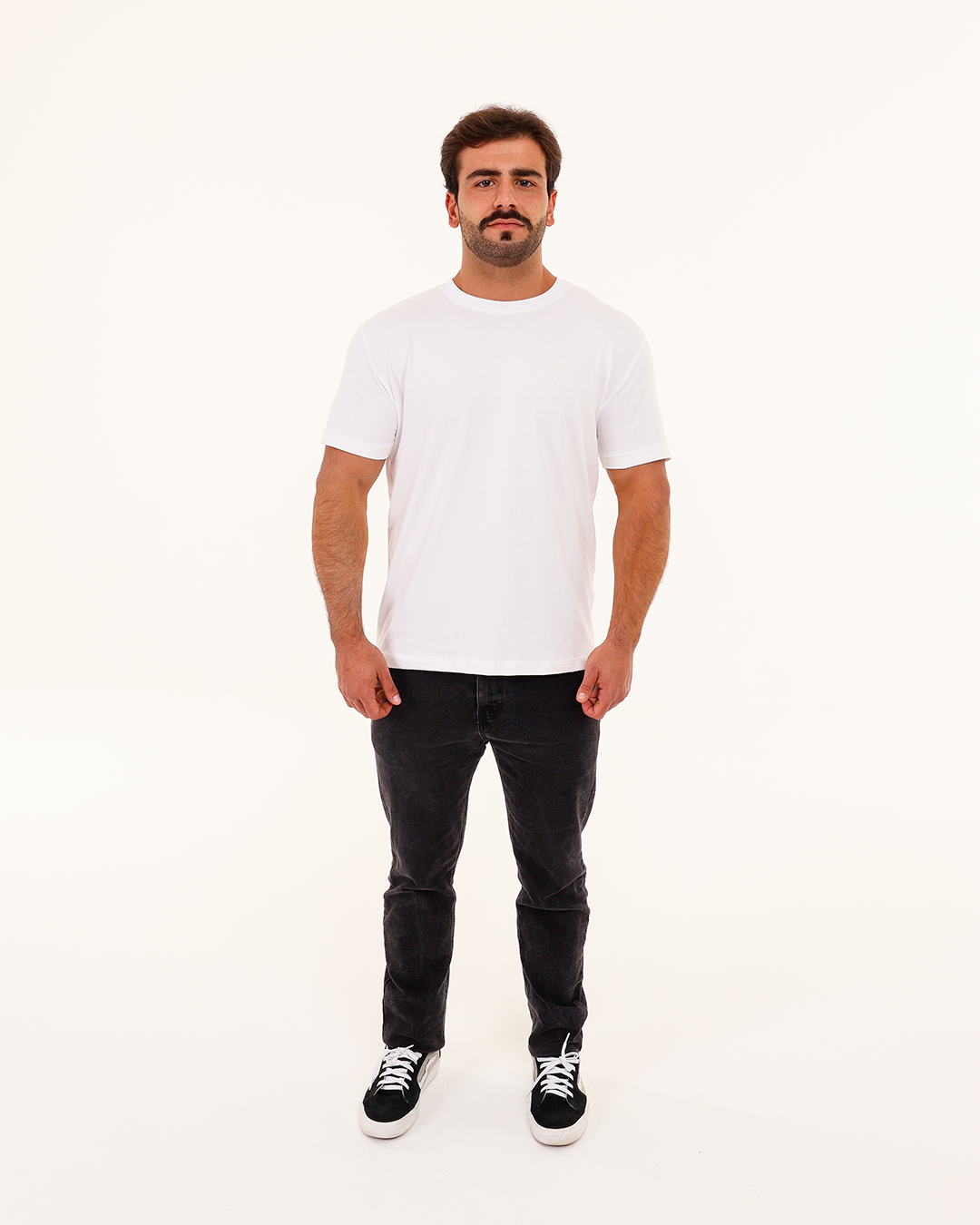Camiseta World Bless Logo – White Classic